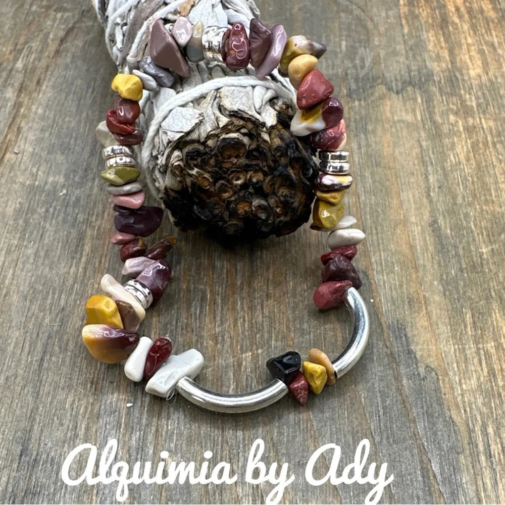 Mookaite jasper chips beaded bracelet/ creativity and tenderness